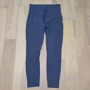 Vuori Blue Leggings